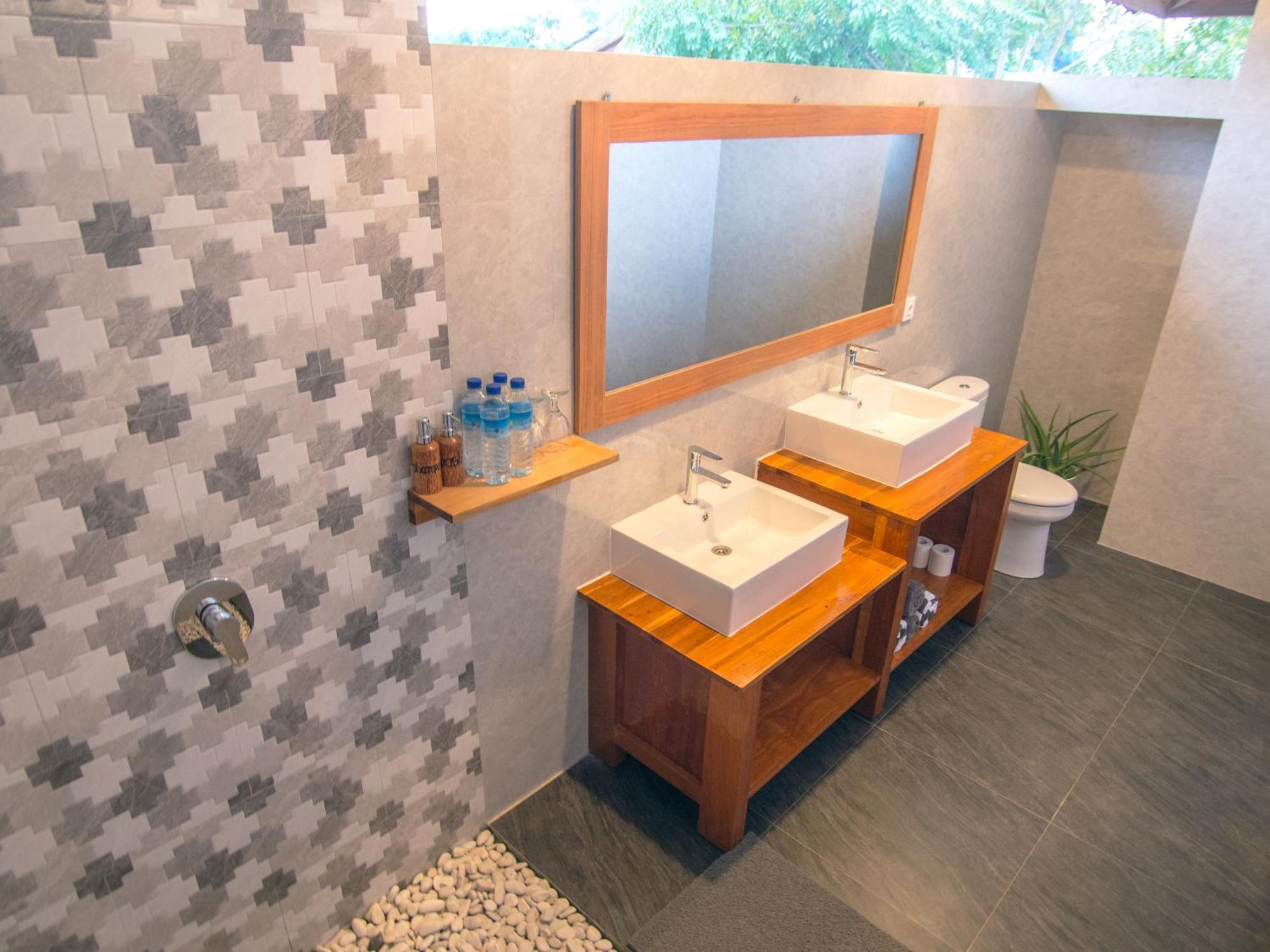 Coco Breeze Spa Hotel Νησιά Γκίλι Εξωτερικό φωτογραφία